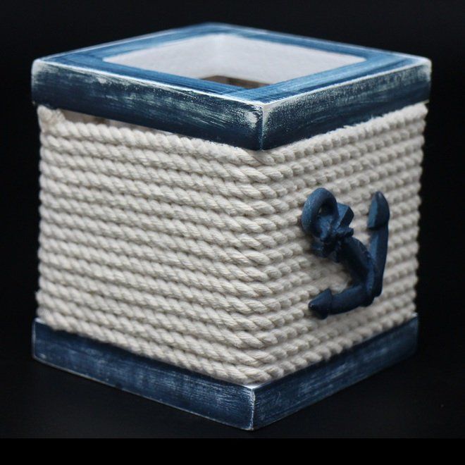 PORTALAPICES CUADRADO CON CUERDA 8X9CM